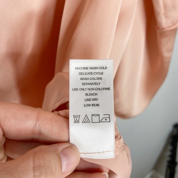 NWOT Ellos Peach Satin Notch Keyhole Neck Bell Tulip Sleeve Blouse - Picture 10 of 11